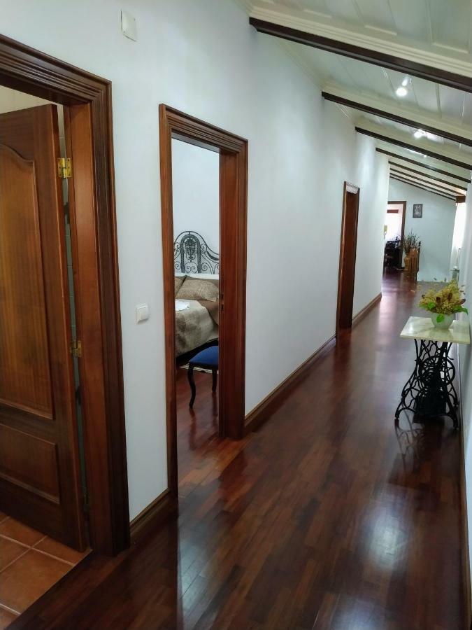 Bettencourt Rooms Santa Cruz da Graciosa Esterno foto
